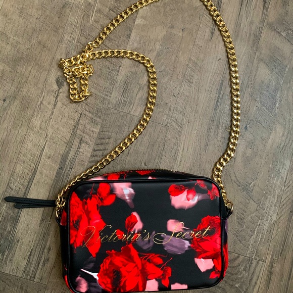 Victoria’s Secret Black Floral Crossbody with Gold Chainlink Strap - Picture 2 of 4